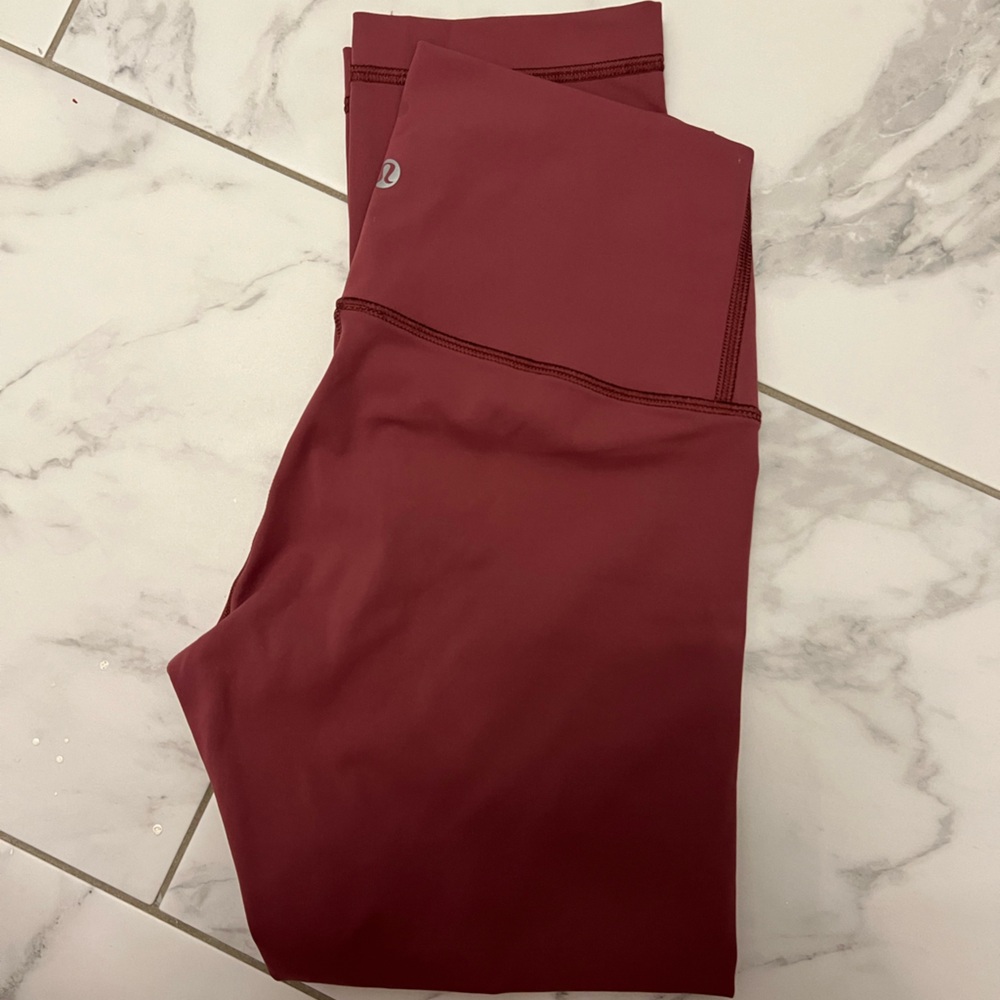 Lululemon Wunder Train High-Rise Cropped leggings